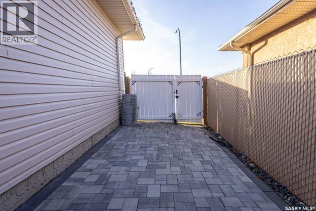 227 Overholt Place, Saskatoon, Saskatchewan  S7N 4S9 - Photo 31 - SK030170