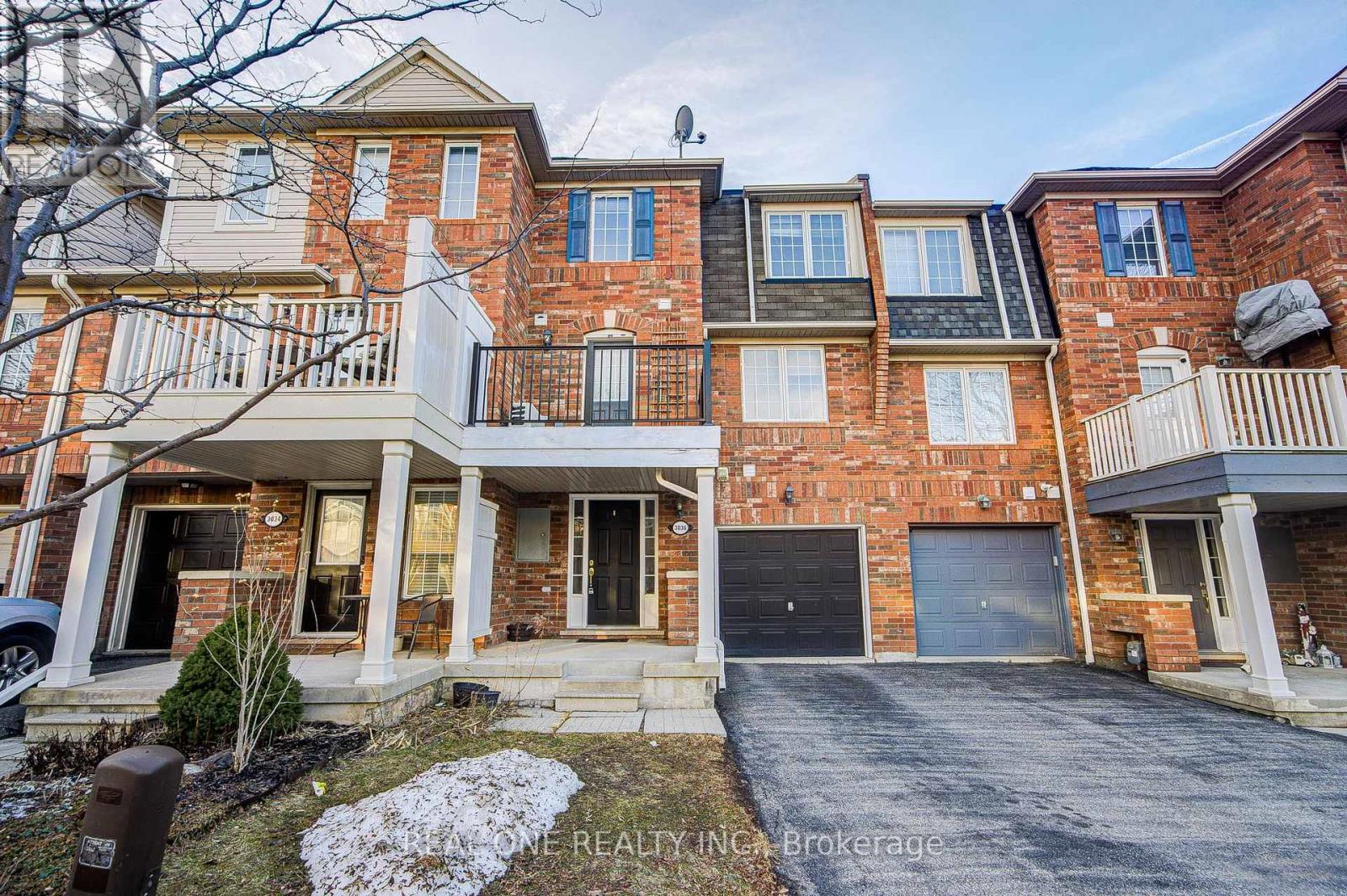 3036 DEWRIDGE AVENUE, Oakville, Ontario