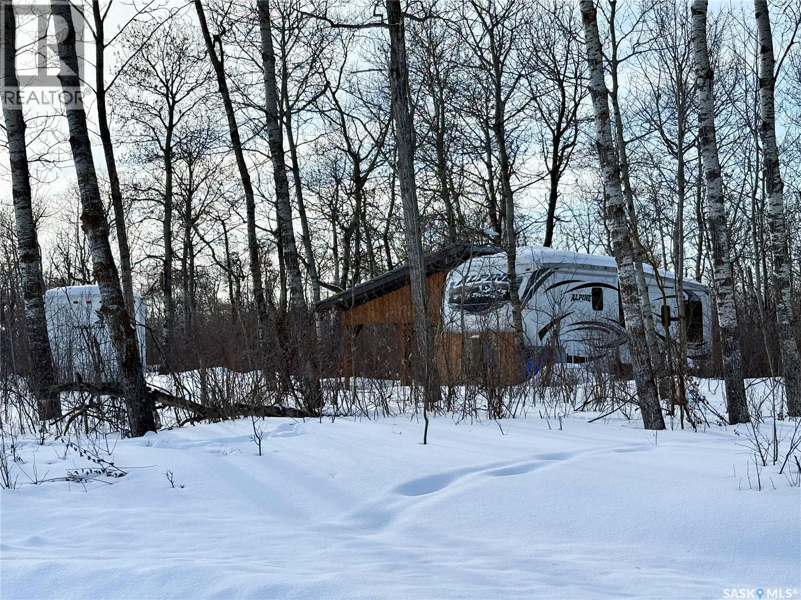 302 Pincherry Place W, Good Spirit Lake, Saskatchewan  S0A 0L0 - Photo 4 - SK030187