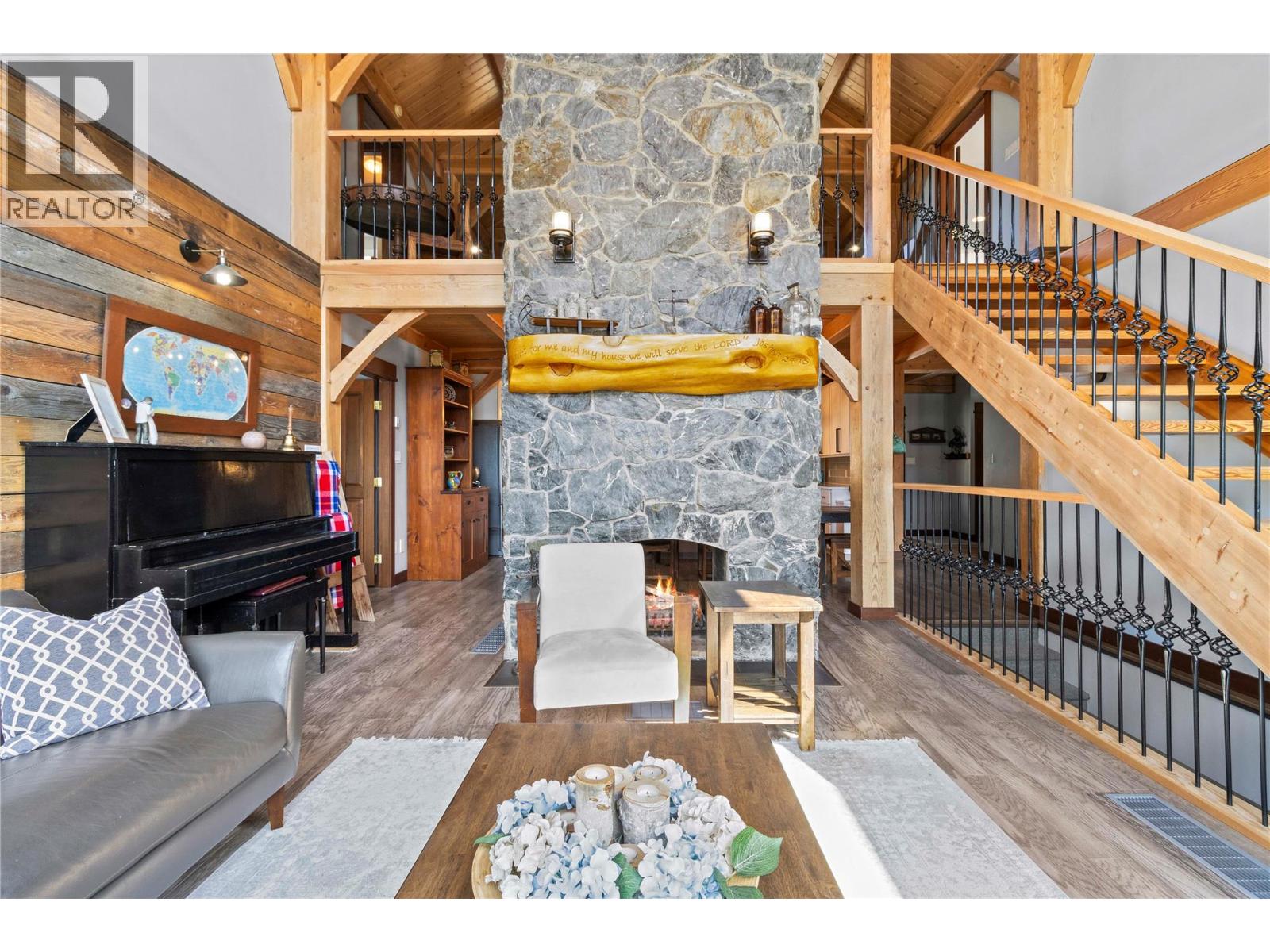 1403 Notch Hill Road, Sorrento, British Columbia  V0E 2W1 - Photo 18 - 10378768