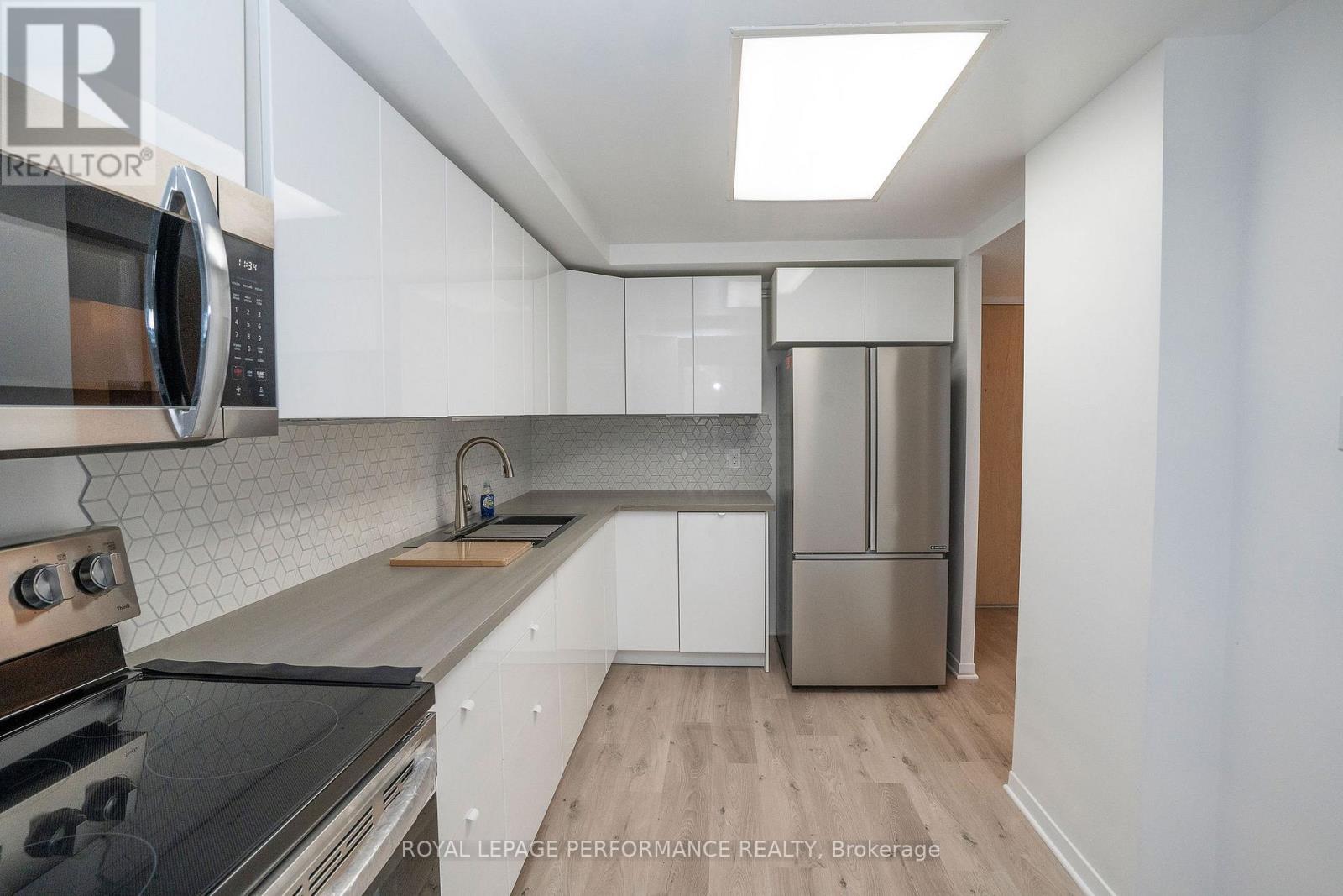 102 - 45 Holland Avenue, Ottawa, Ontario  K1Y 4S3 - Photo 13 - X12878730