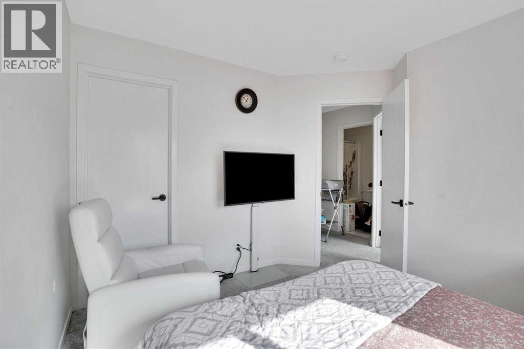 229 South Point Park Sw, Airdrie, Alberta  T4B 5G8 - Photo 26 - A2287375