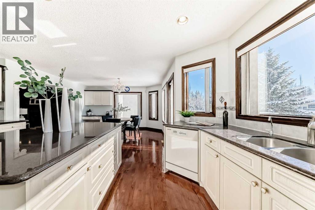 218 Schiller Place Nw, Calgary, Alberta  T3L 1W8 - Photo 12 - A2290308