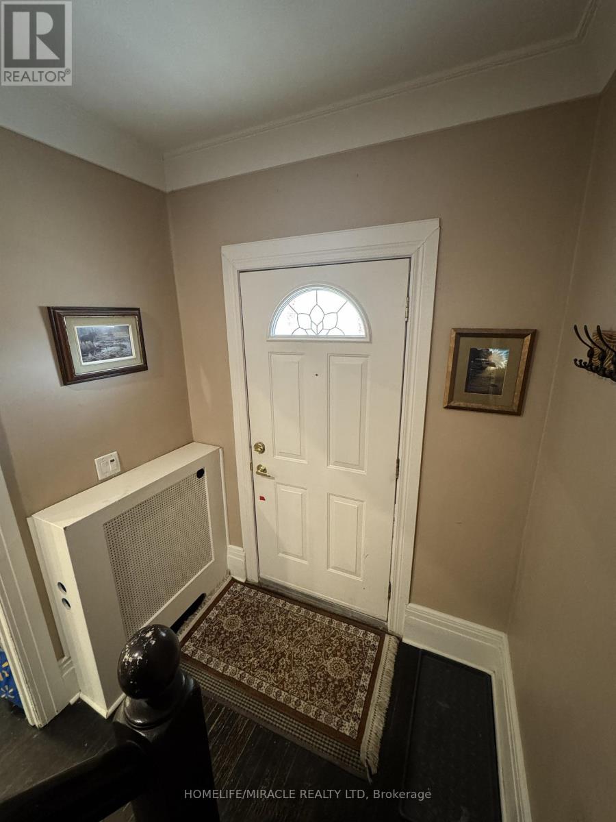 181 Centre Street N, Oshawa, Ontario  L1G 4C4 - Photo 3 - E12878734