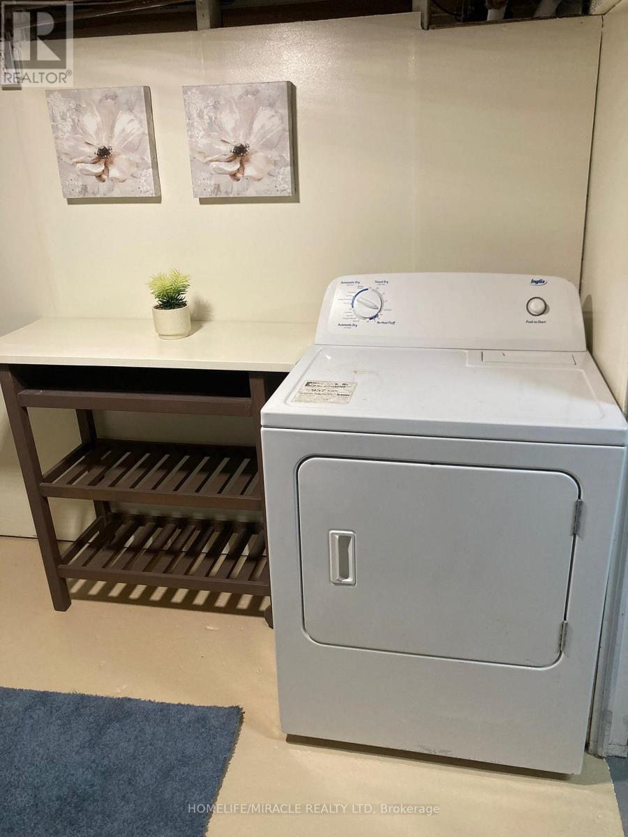 181 Centre Street N, Oshawa, Ontario  L1G 4C4 - Photo 5 - E12878734