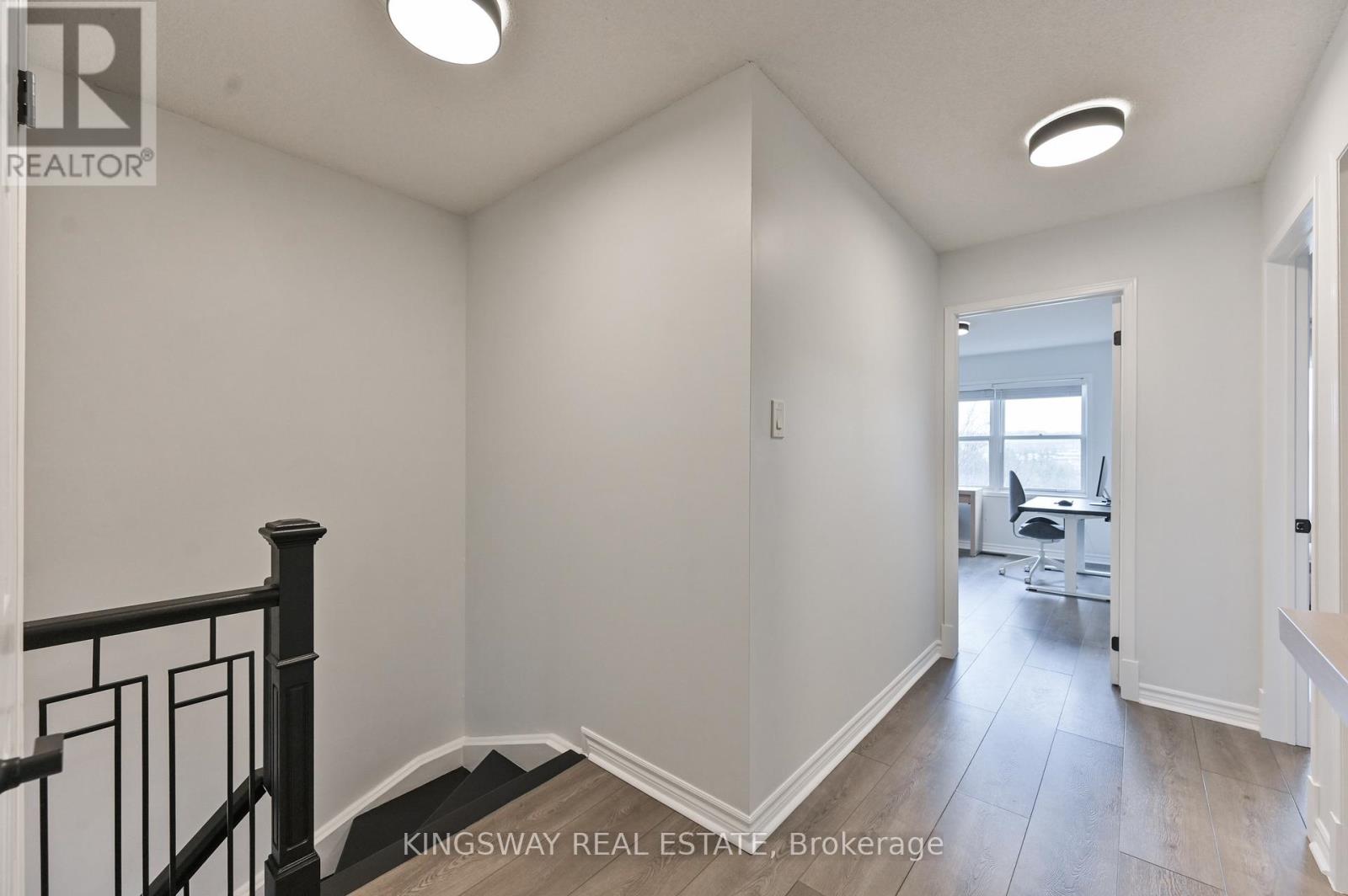 17 Amberhill Way, Aurora, Ontario  L4G 7E1 - Photo 20 - N12878682