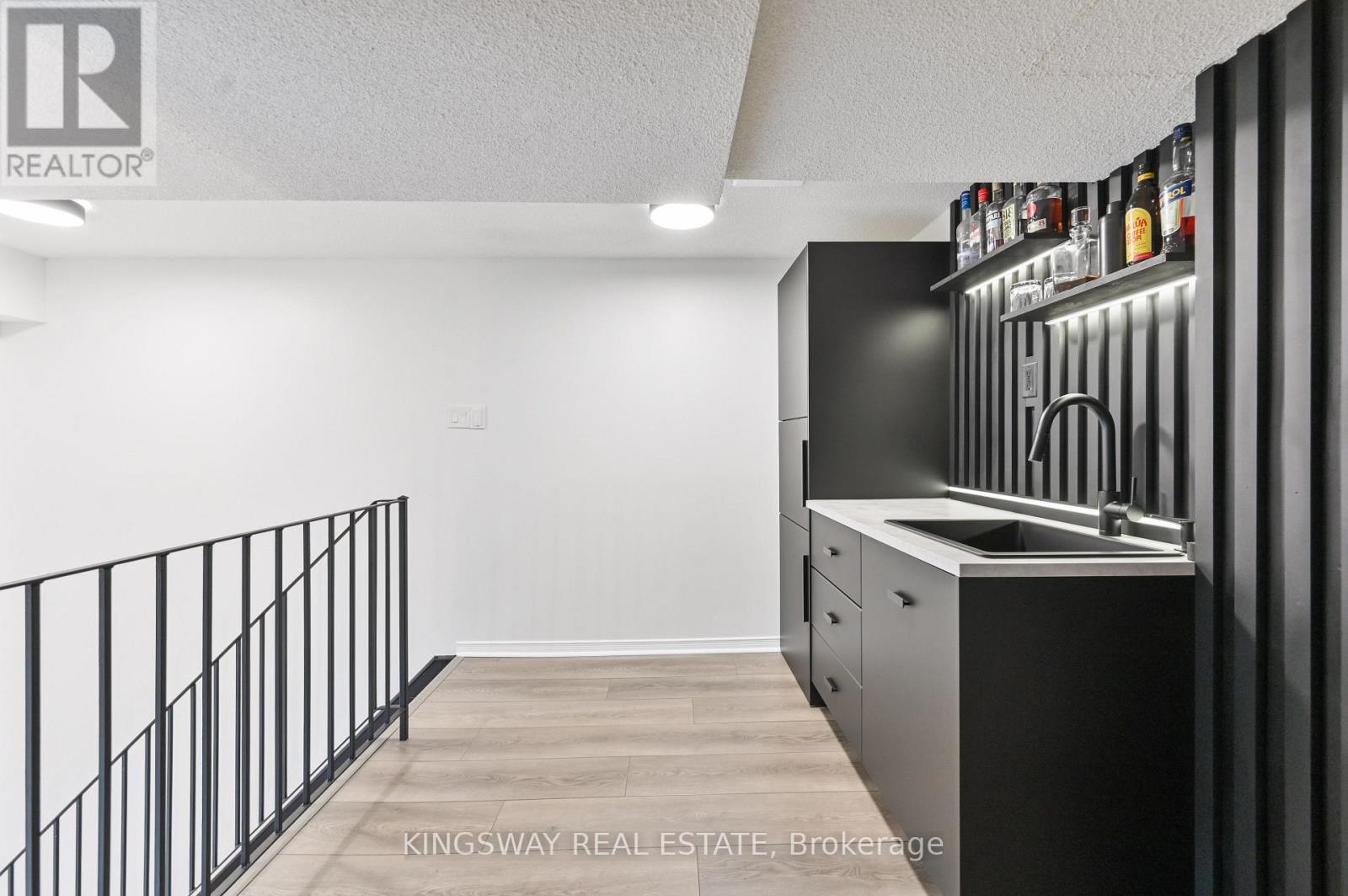 17 Amberhill Way, Aurora, Ontario  L4G 7E1 - Photo 32 - N12878682