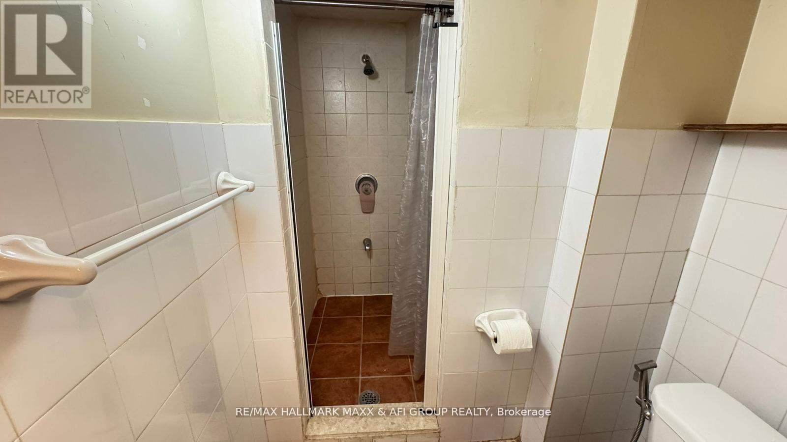 Basement - 316 Valleymede Drive, Richmond Hill, Ontario  L4B 2E1 - Photo 10 - N12878694