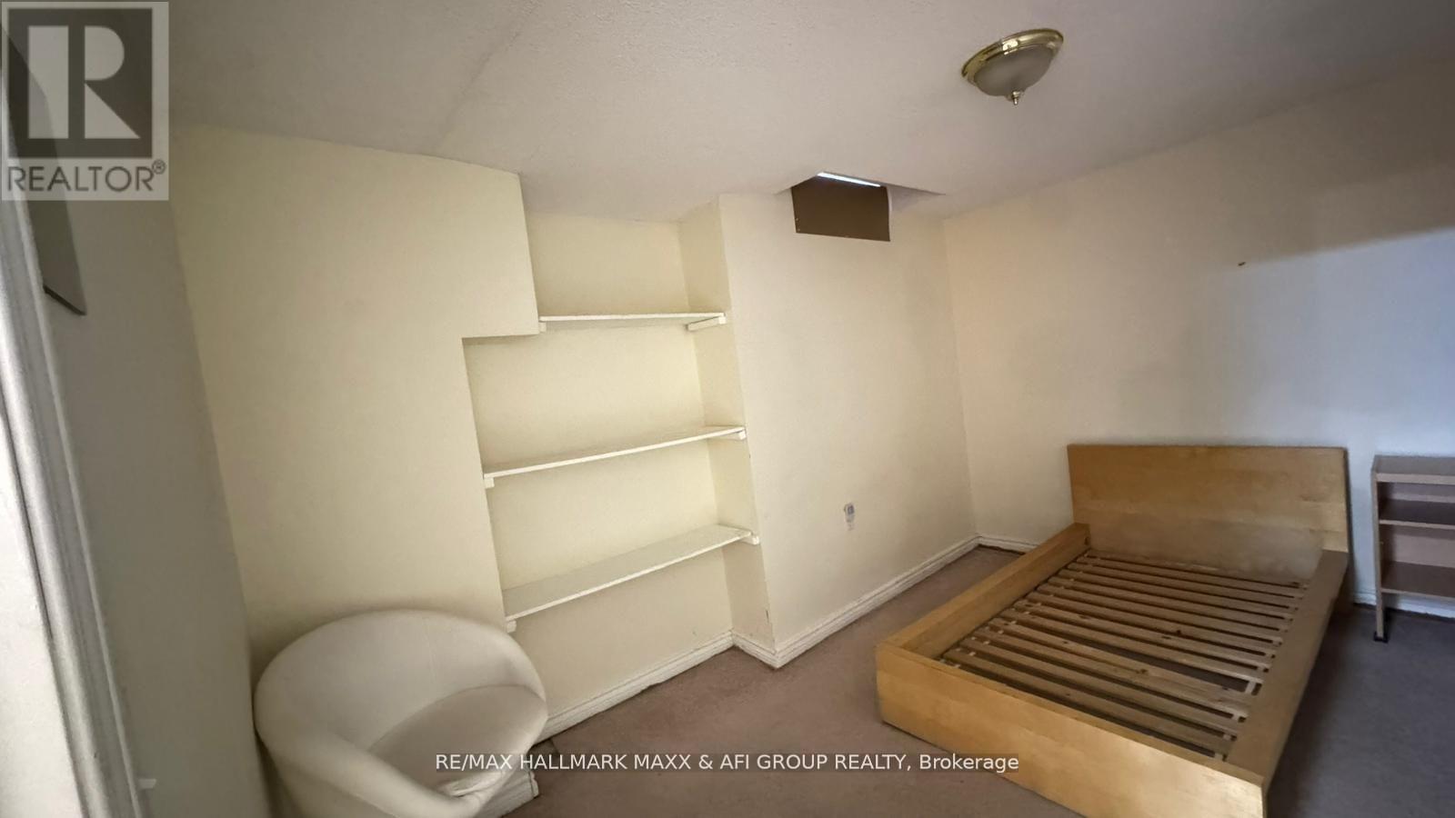 Basement - 316 Valleymede Drive, Richmond Hill, Ontario  L4B 2E1 - Photo 8 - N12878694