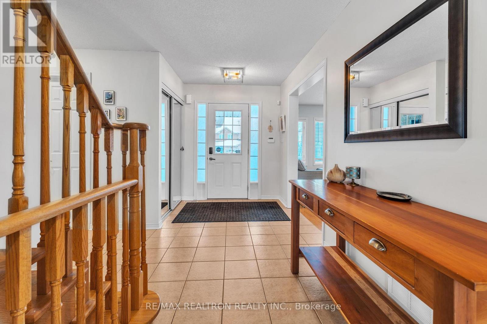 1434 Rankin Way, Innisfil, Ontario  L9S 0C5 - Photo 7 - N12878700