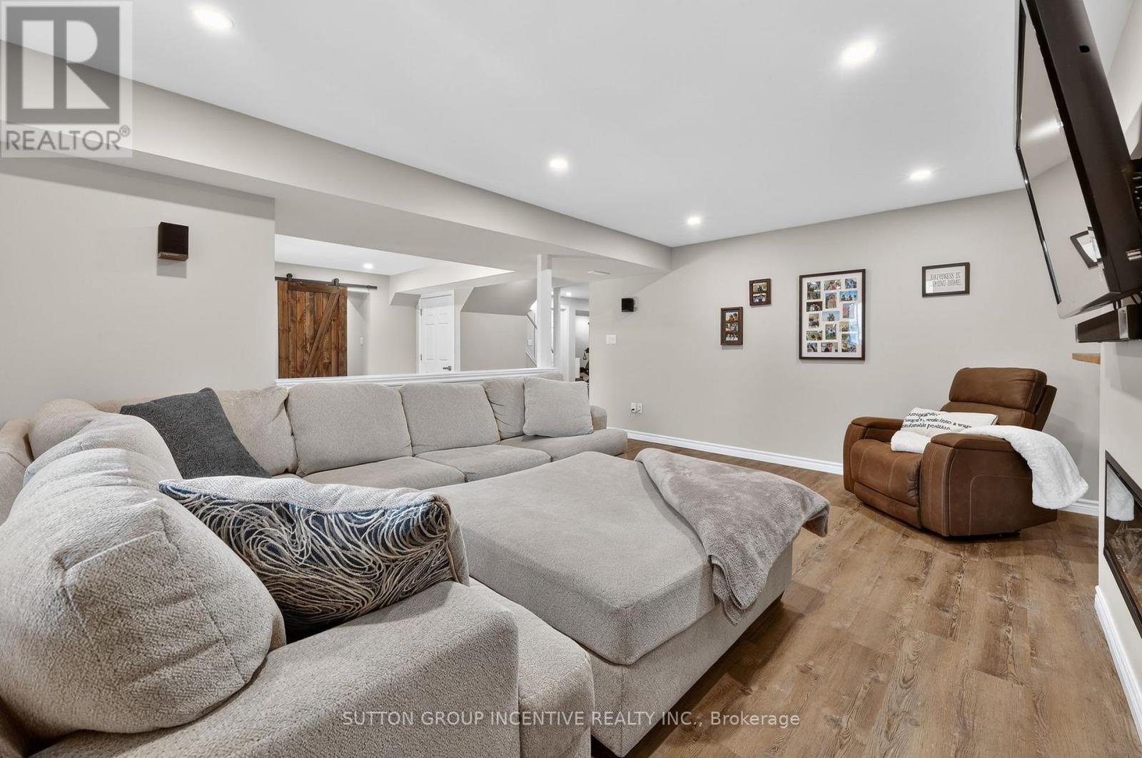 26 Prince Of Wales Drive, Barrie, Ontario  L4N 0T5 - Photo 29 - S12878688