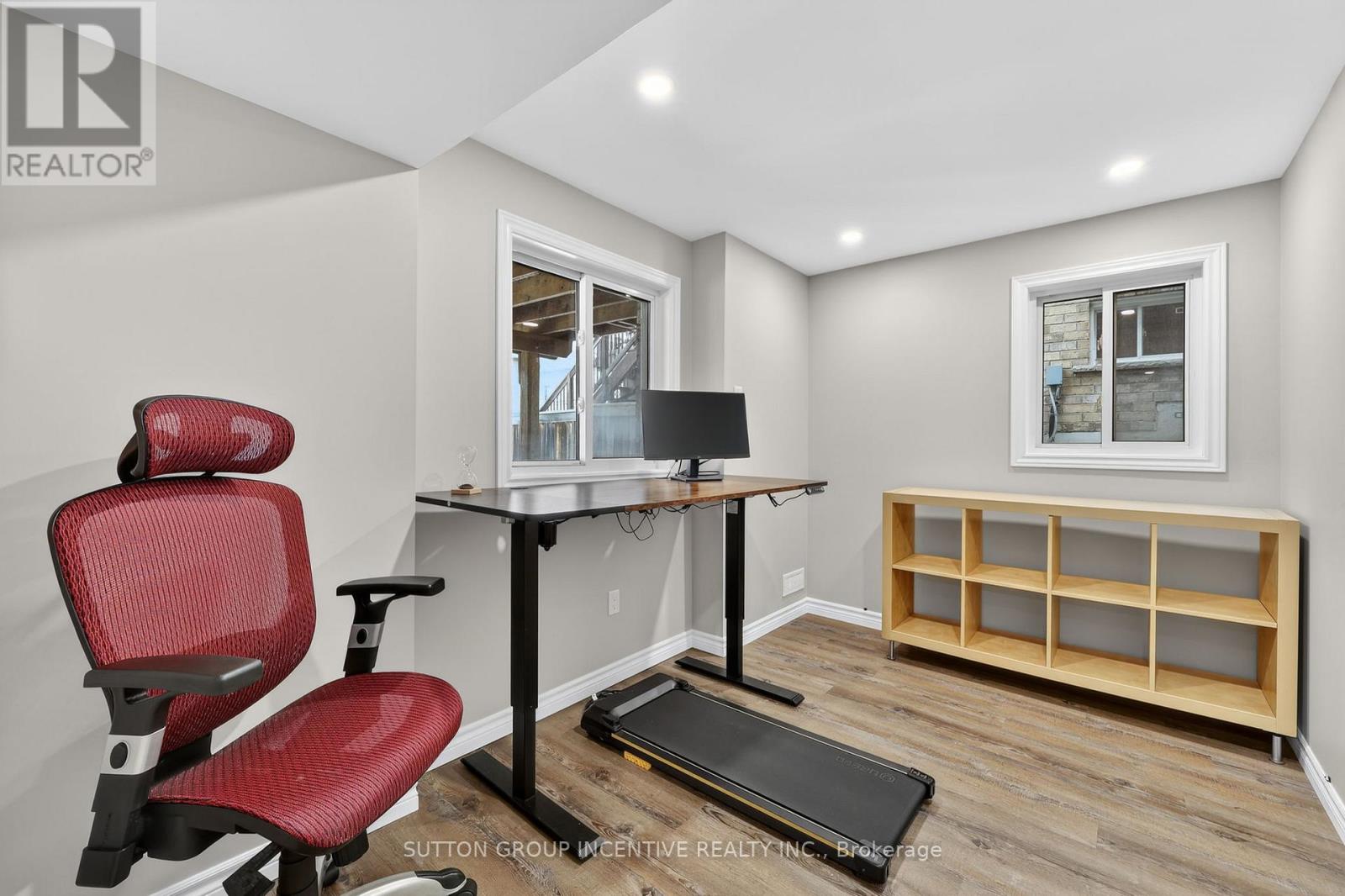 26 Prince Of Wales Drive, Barrie, Ontario  L4N 0T5 - Photo 32 - S12878688