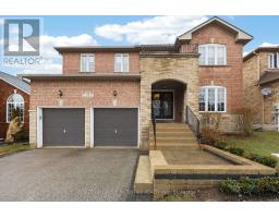 26 PRINCE OF WALES DRIVE, Barrie, Ontario