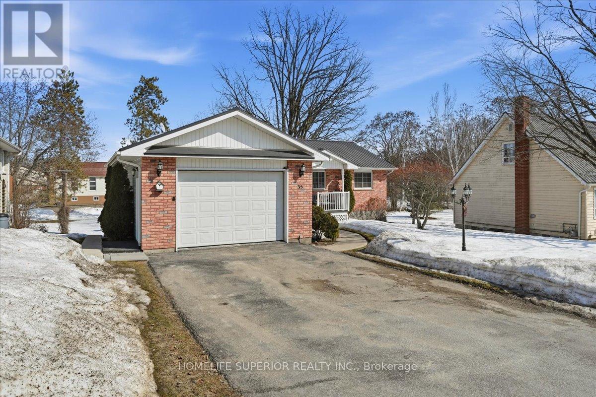 35 Nelson Street, Centre Hastings, Ontario  K0K 2K0 - Photo 3 - X12875182