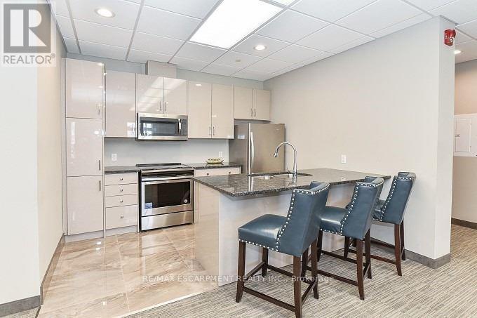 401 - 2486 Old Bronte Road, Oakville, Ontario  L6M 9Y5 - Photo 15 - W12878676