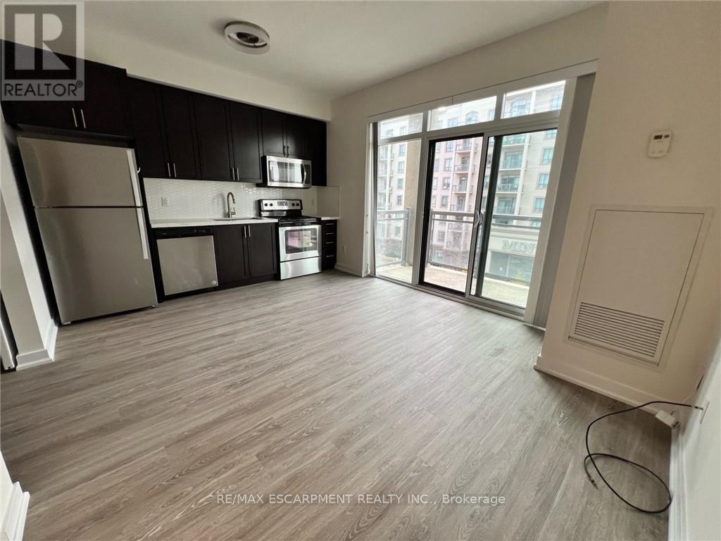 401 - 2486 Old Bronte Road, Oakville, Ontario  L6M 9Y5 - Photo 4 - W12878676