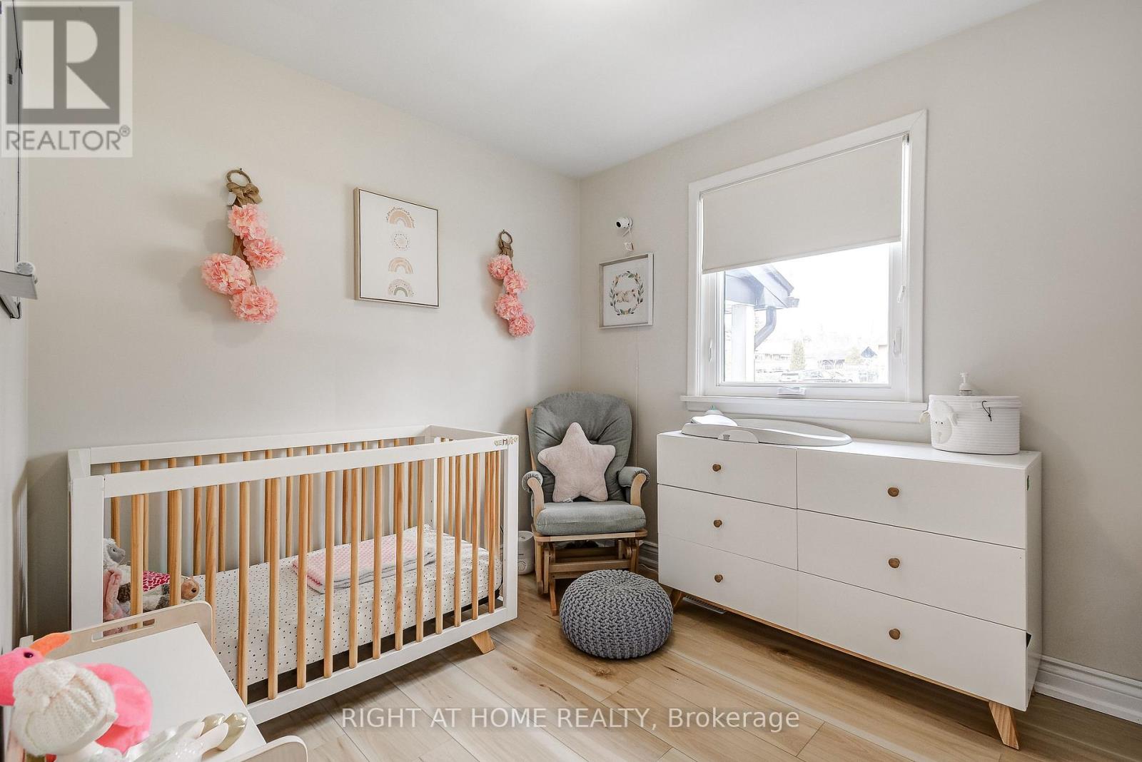 1300 Princeton Crescent, Burlington, Ontario  L7P 2K5 - Photo 24 - W12878690