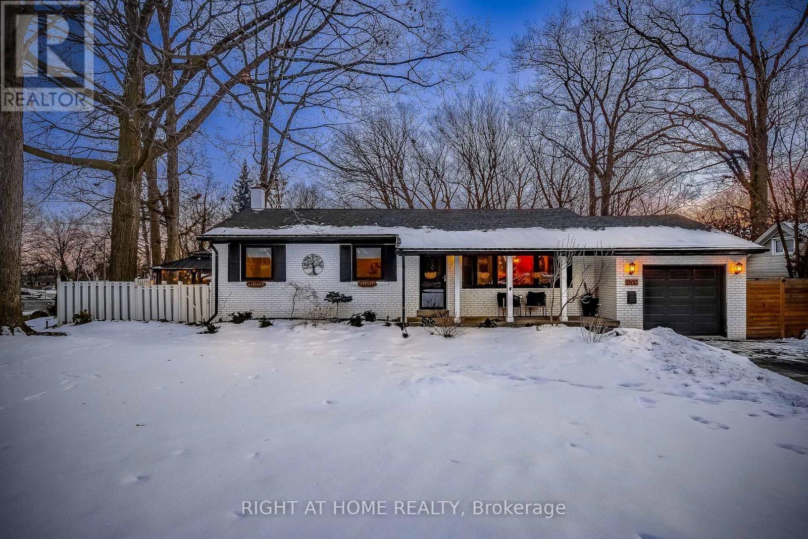 1300 Princeton Crescent, Burlington, Ontario  L7P 2K5 - Photo 42 - W12878690