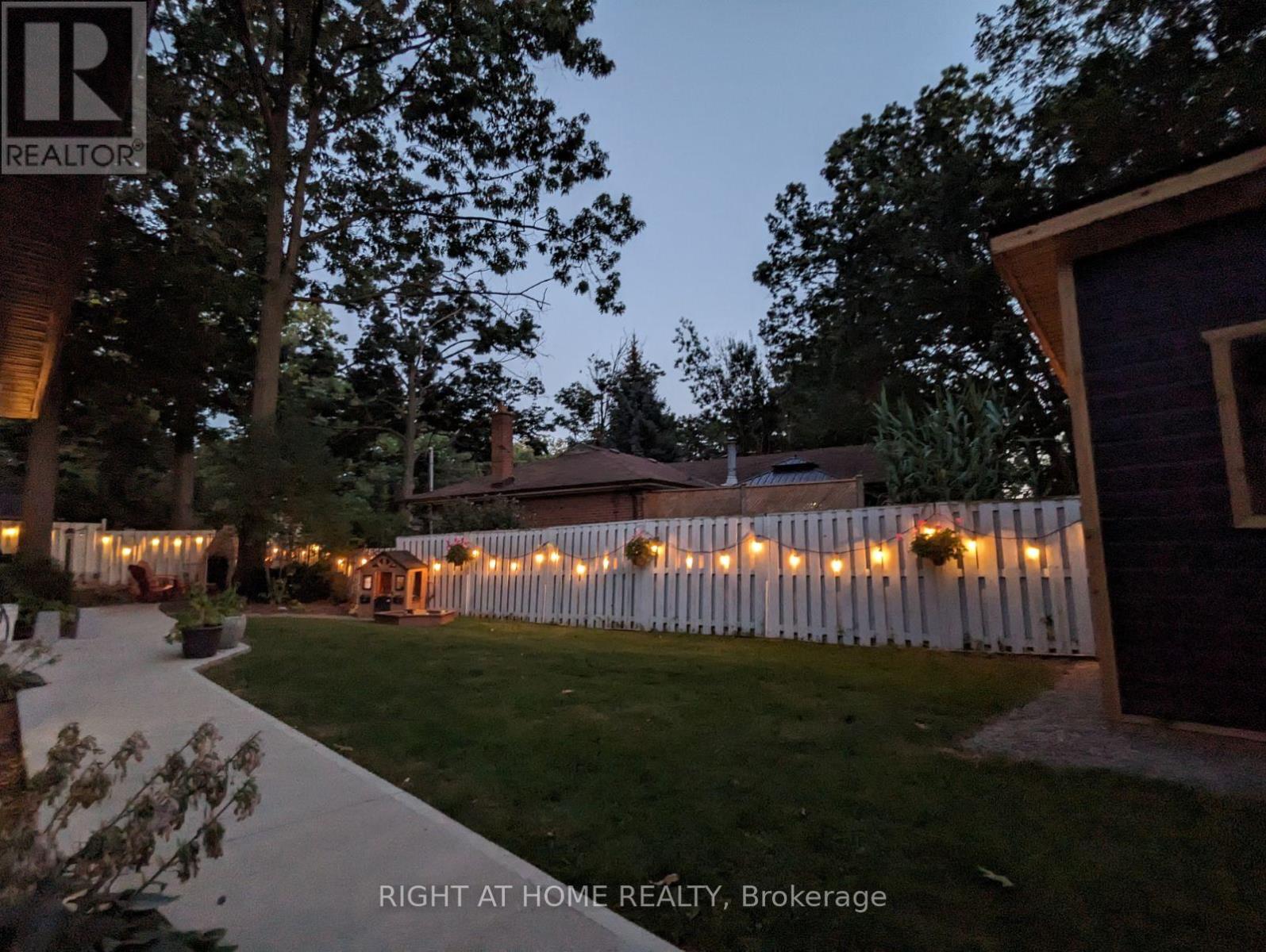 1300 Princeton Crescent, Burlington, Ontario  L7P 2K5 - Photo 44 - W12878690