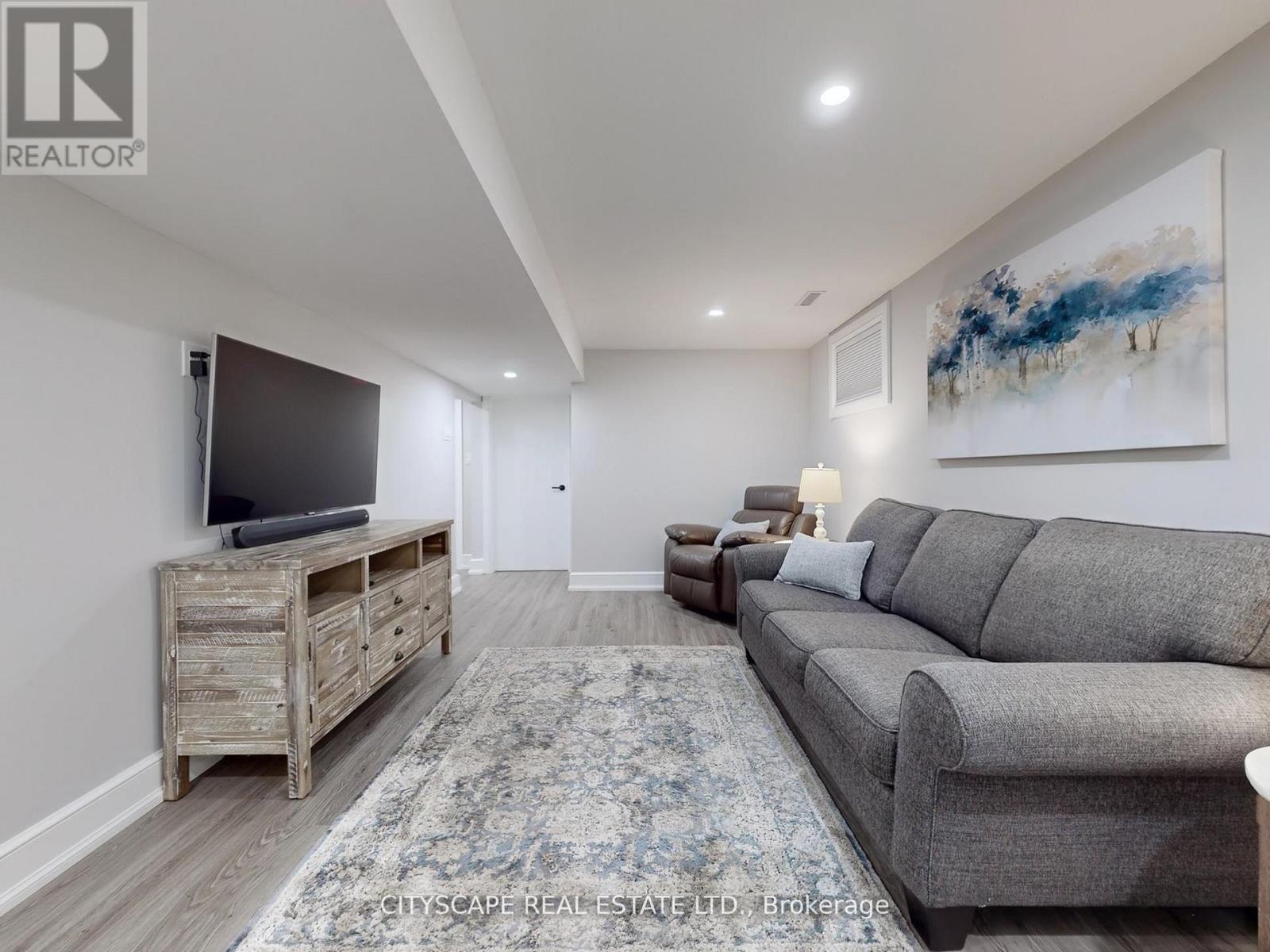 2585 Kenna Court, Mississauga, Ontario  L5K 2K4 - Photo 26 - W12878702