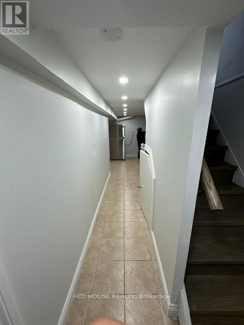 Bsmt - 3069 Ireson Court, Mississauga, Ontario  L4T 1N7 - Photo 5 - W12878706