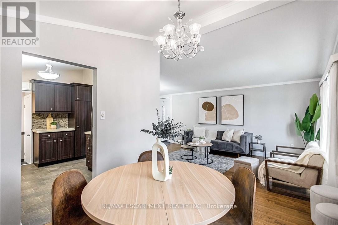 85 Ranchdale Drive, Hamilton, Ontario  L8V 2L9 - Photo 13 - X12878698