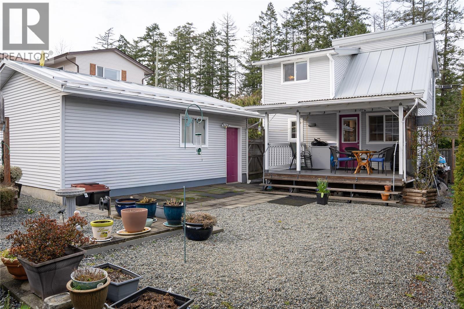 1550 Chaplin St, Crofton, British Columbia V0R 1R0 - Photo 2 - 1028267