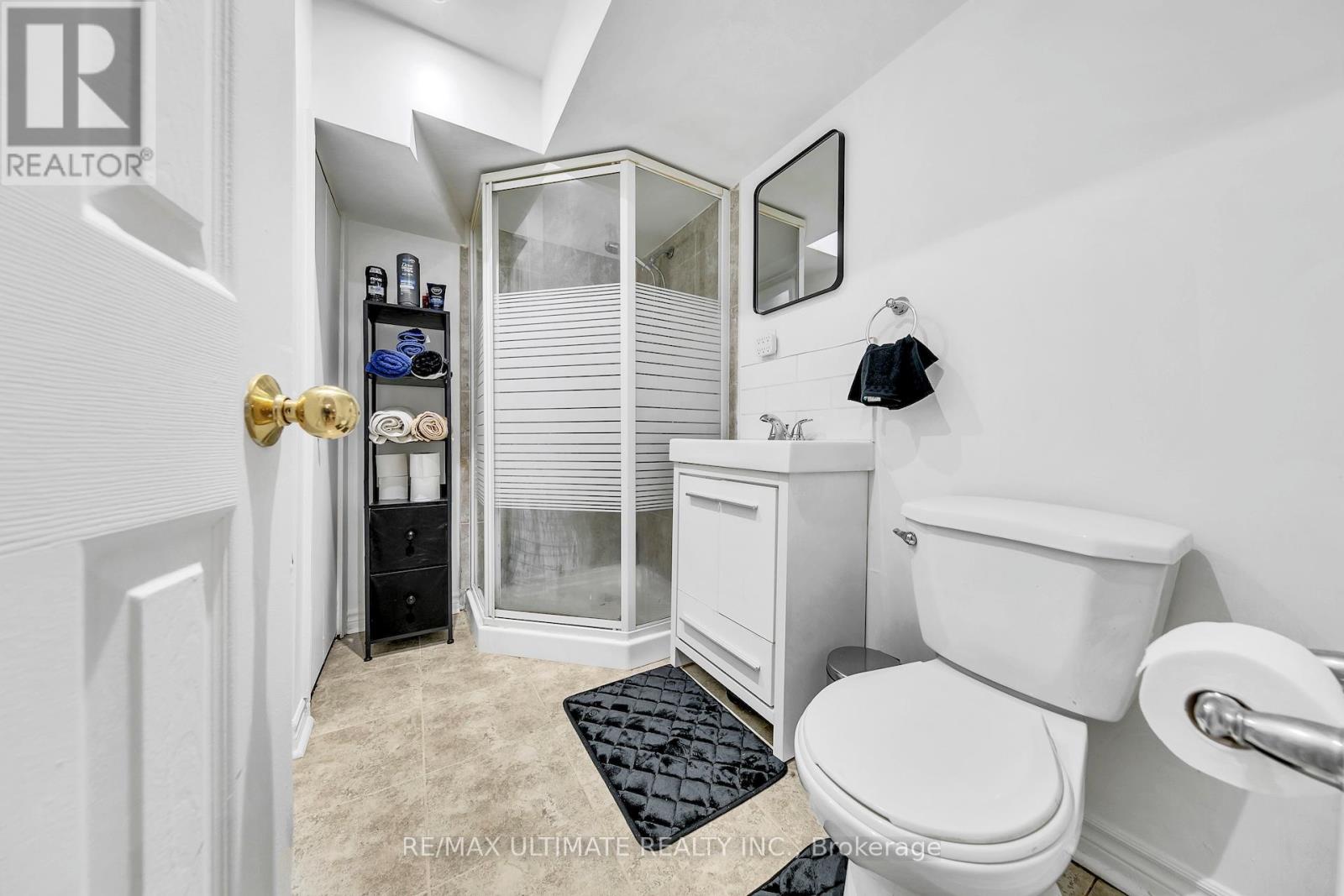 8 Kinney Gate, Vaughan (Maple), Ontario  L6A 2S3 - Photo 40 - N12869292