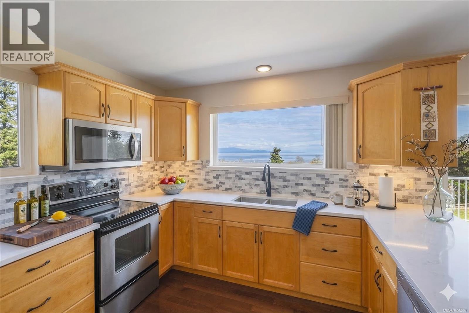 3021 Raymur Pl, Qualicum Beach, British Columbia  V9K 2N9 - Photo 17 - 1028297