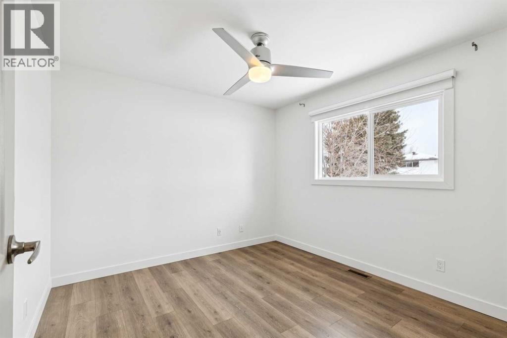 11016 Braton Place Sw, Calgary, Alberta  T2W 1B3 - Photo 15 - A2292154