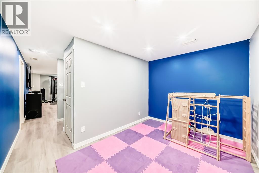 10 Reunion Grove Nw, Airdrie, Alberta  T4B 0Z7 - Photo 30 - A2292885