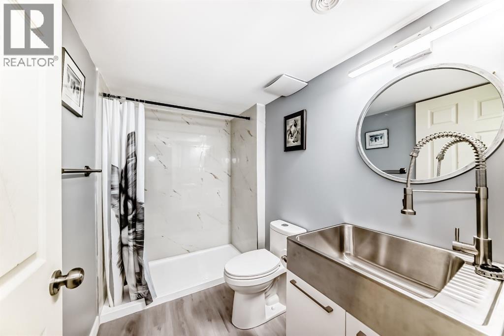 10 Reunion Grove Nw, Airdrie, Alberta  T4B 0Z7 - Photo 31 - A2292885