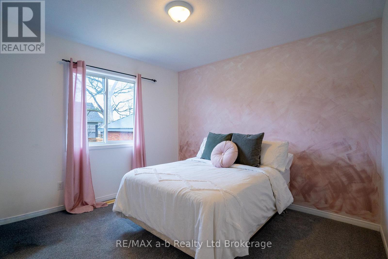 4 George Street, Norwich, Ontario  N0J 1P0 - Photo 11 - X12878756