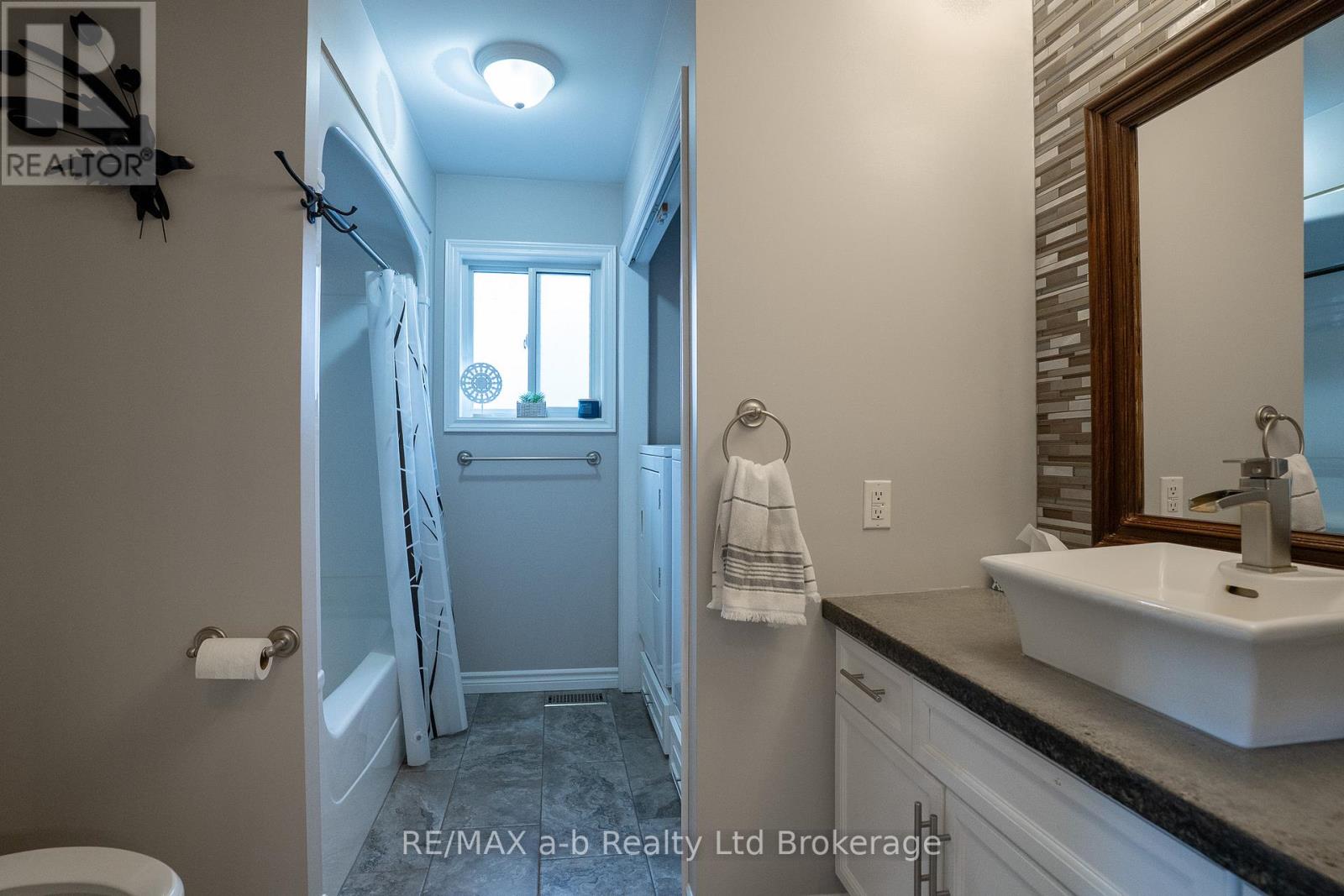 4 George Street, Norwich, Ontario  N0J 1P0 - Photo 12 - X12878756