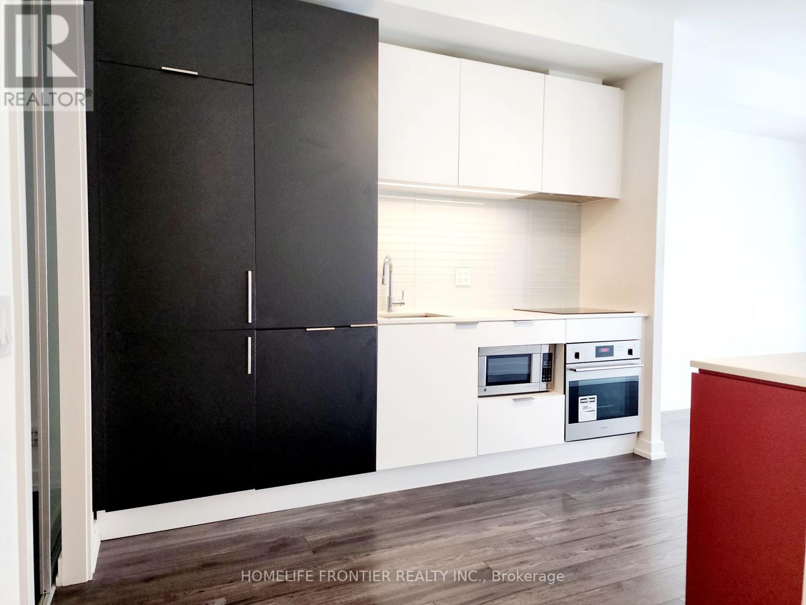 717 - 33 Helendale Avenue, Toronto (Yonge-Eglinton), Ontario  M4R 1C5 - Photo 9 - C12878738