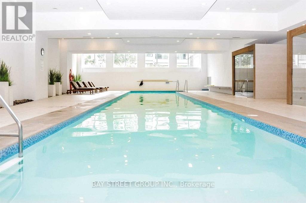 2012 - 2191 Yonge Street, Toronto, Ontario  M4S 3H8 - Photo 11 - C12878766