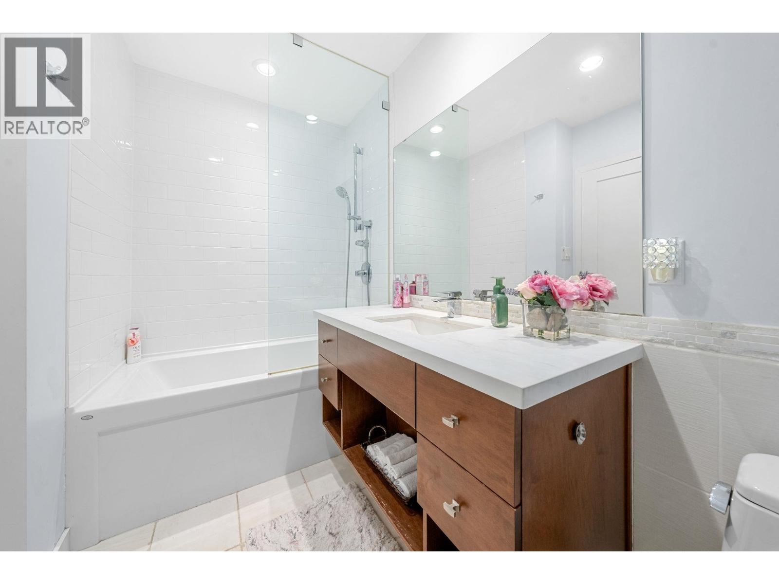 3990 Delbrook Avenue, North Vancouver, British Columbia  V7N 3Z8 - Photo 22 - R3099475