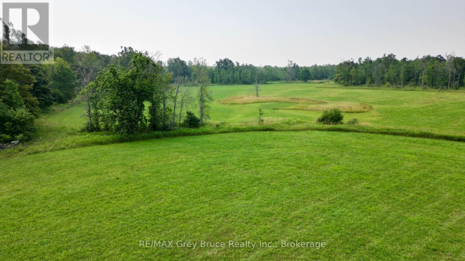 61 Crawford Drive, South Bruce Peninsula, Ontario  N0H 2T0 - Photo 8 - X12878760