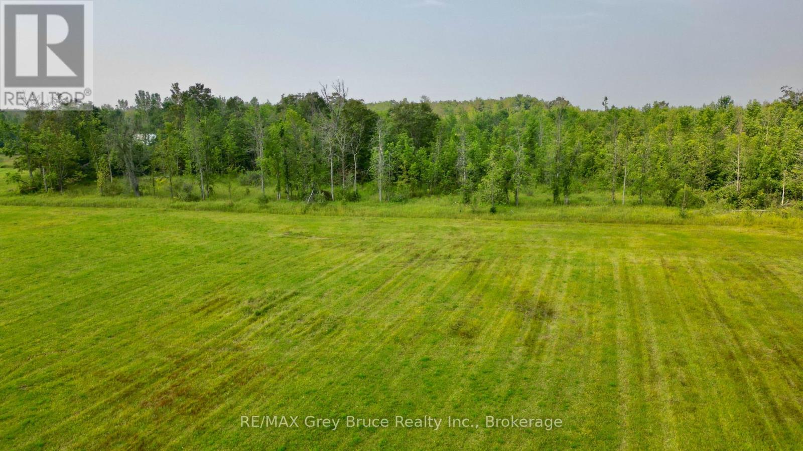 61 Crawford Drive, South Bruce Peninsula, Ontario  N0H 2T0 - Photo 9 - X12878760