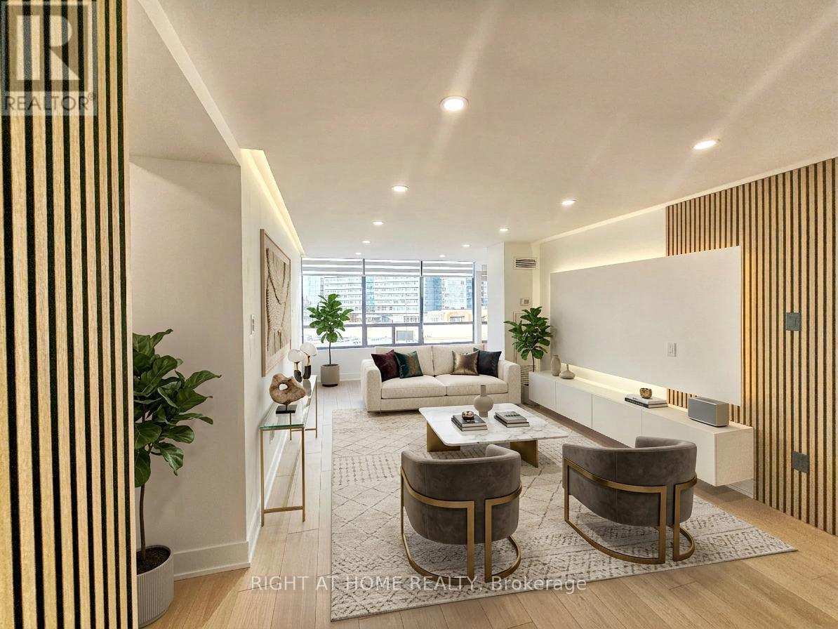 512 - 7460 BATHURST STREET, Vaughan, Ontario