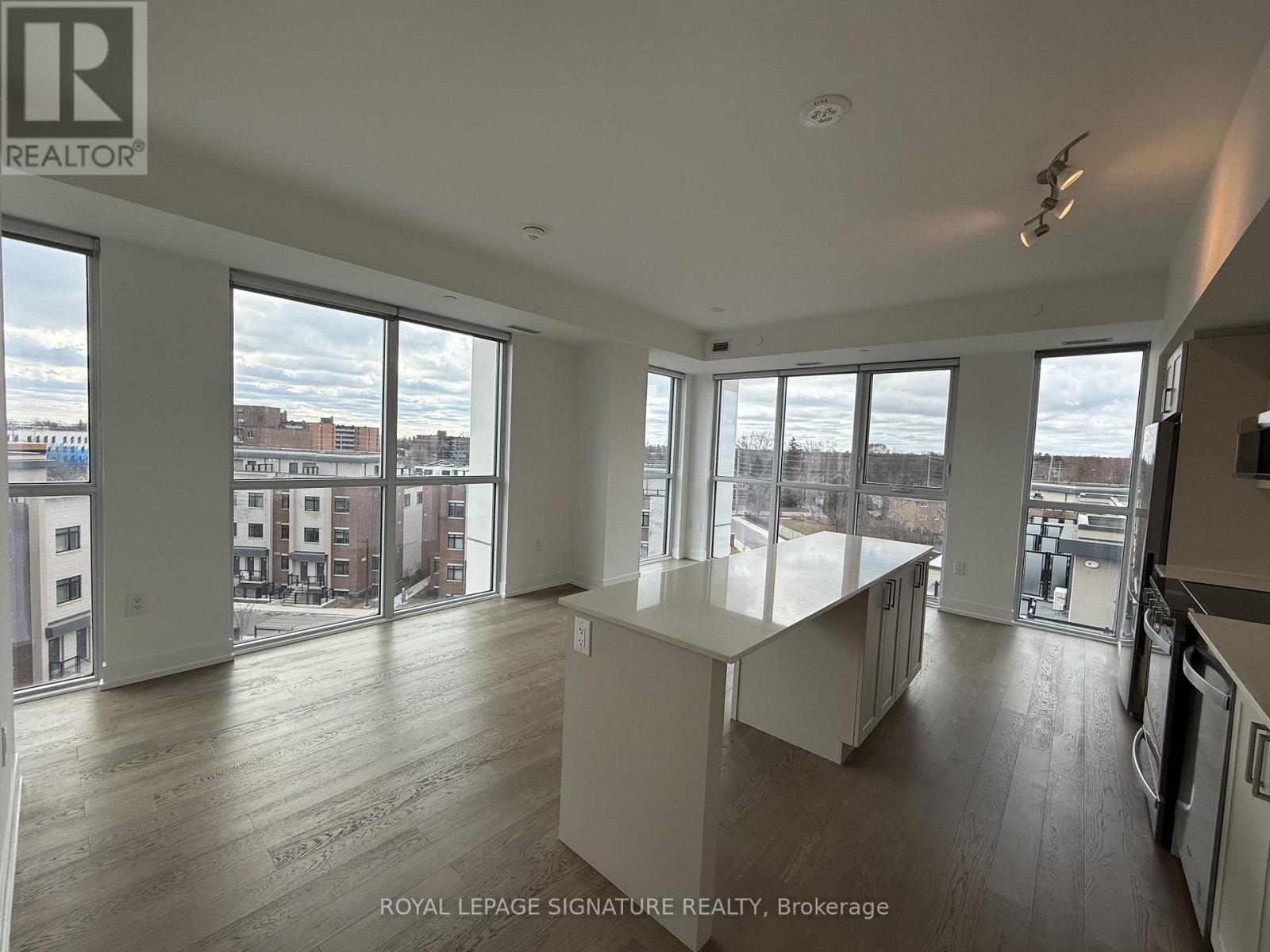 512 - 1063 DOUGLAS MCCURDY COMMON, Mississauga, Ontario