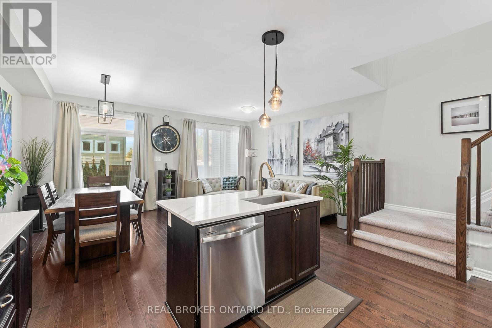 792 Cedar Creek Drive, Ottawa, Ontario  K1T 0M6 - Photo 10 - X12878098