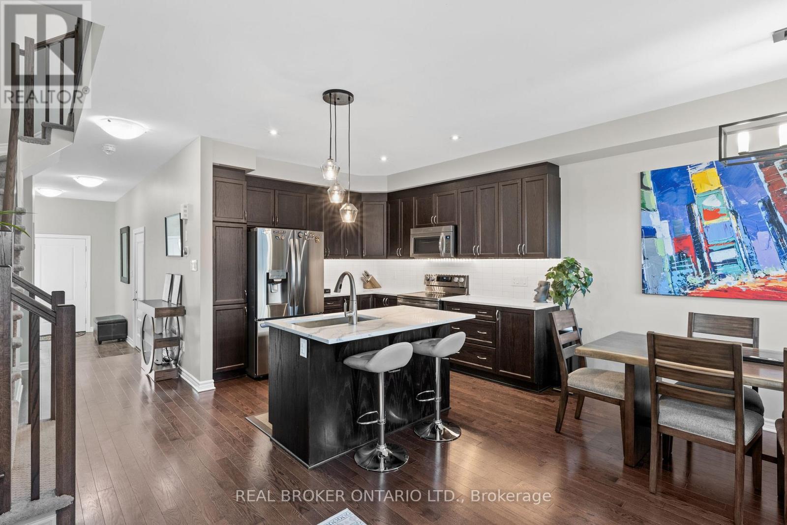 792 Cedar Creek Drive, Ottawa, Ontario  K1T 0M6 - Photo 13 - X12878098