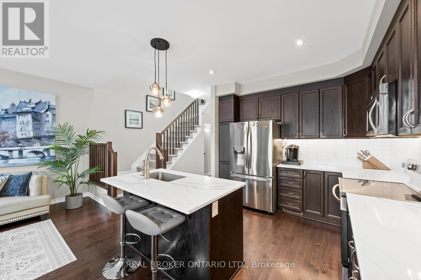 792 Cedar Creek Drive, Ottawa, Ontario  K1T 0M6 - Photo 12 - X12878098