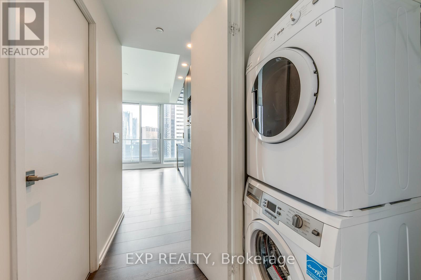 4706 - 70 Temperance Street, Toronto, Ontario  M5H 0B1 - Photo 23 - C12874394