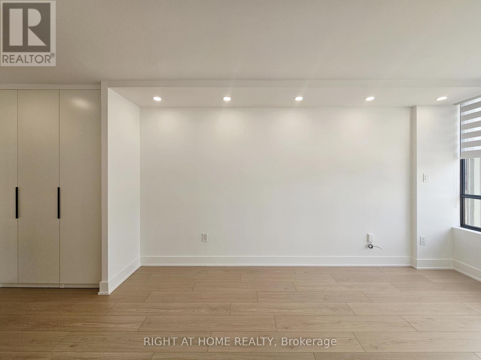 512 - 7460 Bathurst Street, Vaughan, Ontario  L4J 7K9 - Photo 19 - N12876114