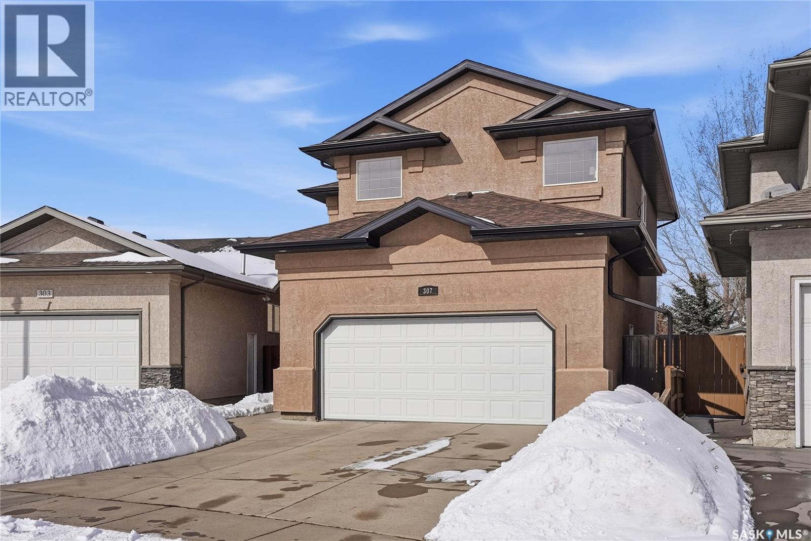 307 Beckett Green, Saskatoon, Saskatchewan  S7N 4W7 - Photo 3 - SK030287