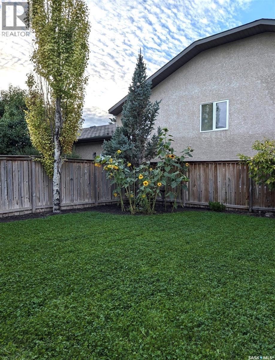 307 Beckett Green, Saskatoon, Saskatchewan  S7N 4W7 - Photo 48 - SK030287