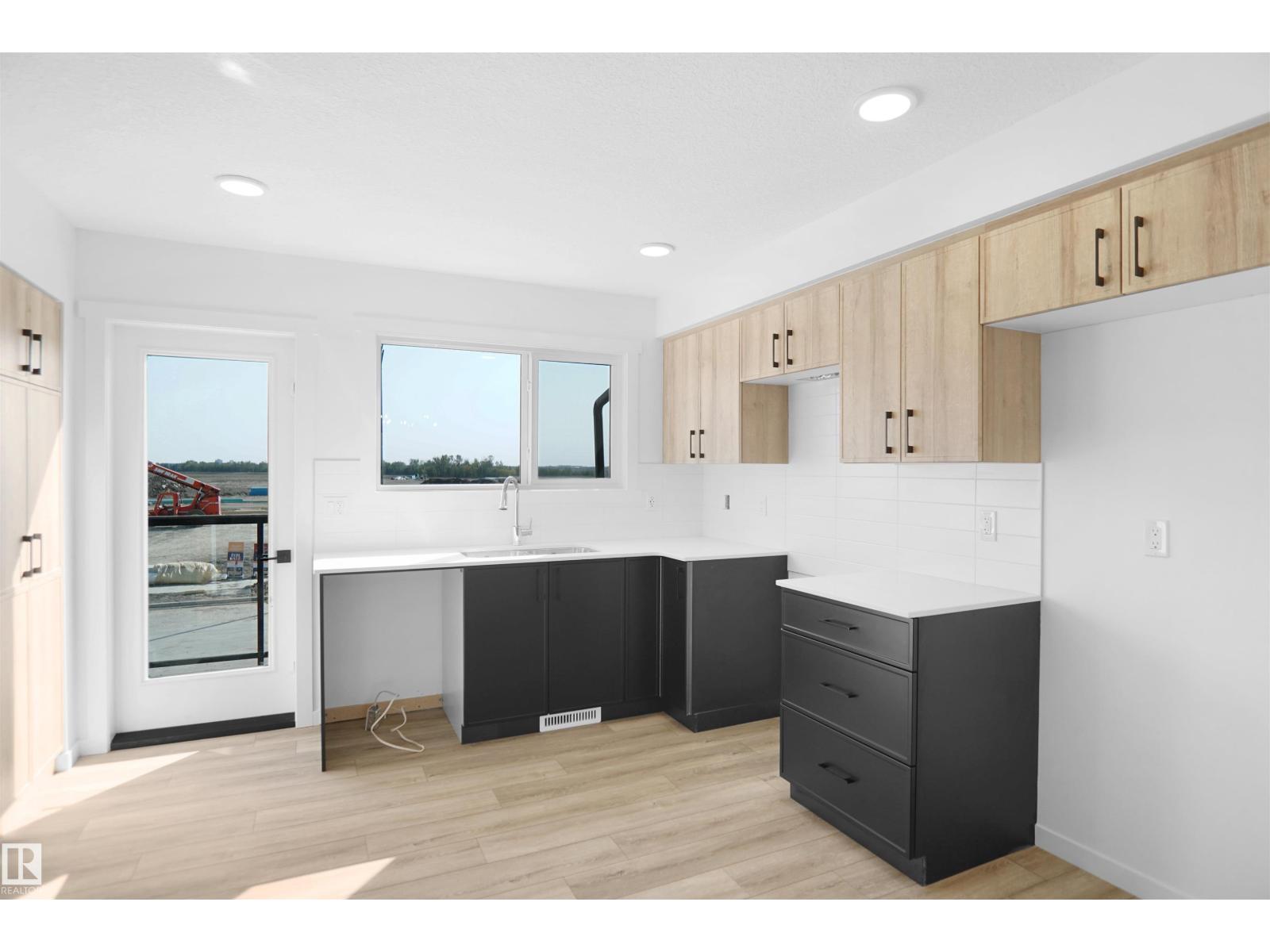 #100 3705 141 St Sw, Edmonton, Alberta  T6W 3J2 - Photo 10 - E4465958