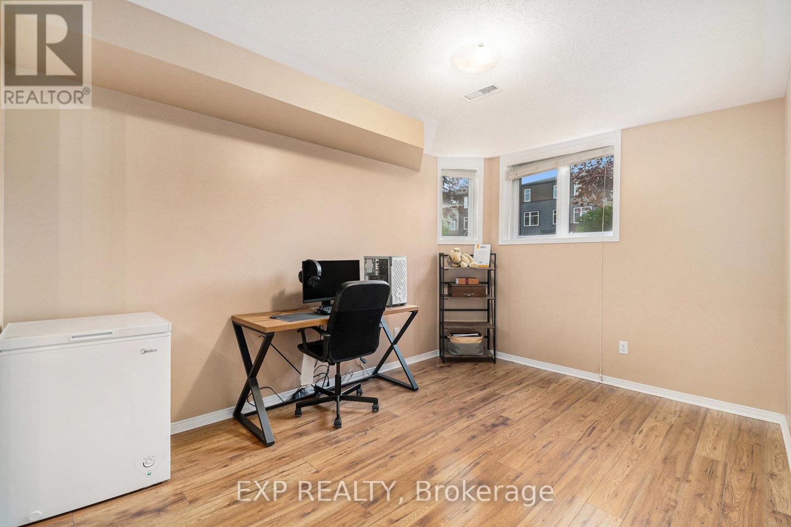 17 - 74 Lakepointe Drive, Ottawa, Ontario  K4A 5E5 - Photo 20 - X12878774